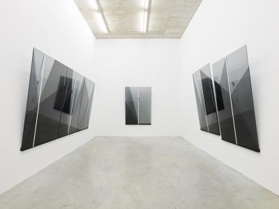 Jose Dávila Untitled